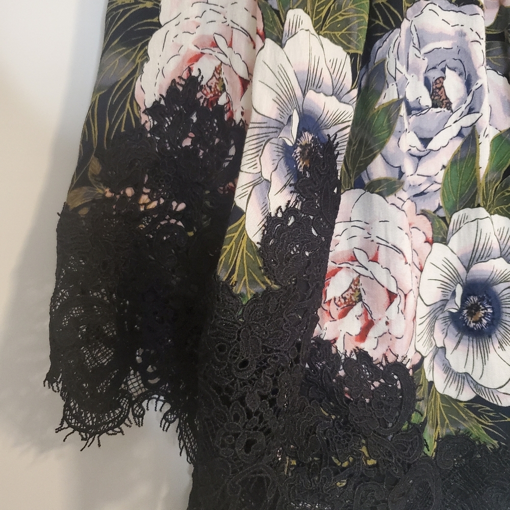 MISS ME Size M 100% Viscose tiered floral bohemian black lace peasant top - Picture 7 of 11